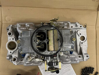 Chevrolet Performance BBC sanie, Holley 850 karburator - 3