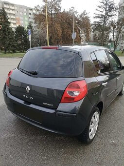 Renault clio - 3