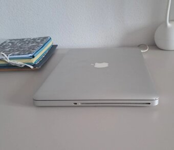Macbook pro - 3