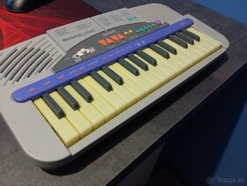Casio ML-2 Magical Light keyboard - 3