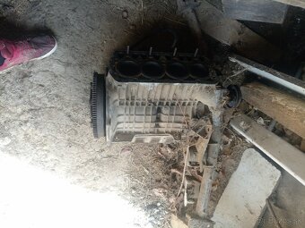 Skoda 120 blok - 3