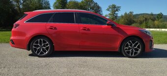Kia Ceed SW GT line nafta DPH 2020 90000km záruka - 3