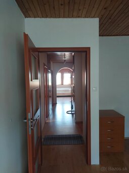 Prenájmem pekný 4 izb. podkrovný byt pri lesoparku 120m2 - 3