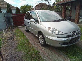 Peugeot 807 - 3