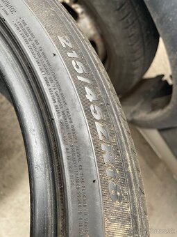 Nexen 215/45 R18 - 3