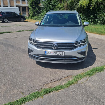 Vollkswagen Tiguan - 3