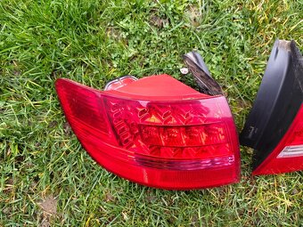 Zadné svetlá Audi A6 C6 4F Avant - 3