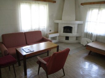 Rodinný dom-drevenica na predaj v Dolnom Vadičove - 3