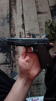 1911 plynová pištoľ - 3