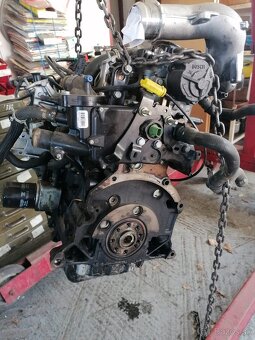 Motor 2.0hdi Peugeot Citroën - 3