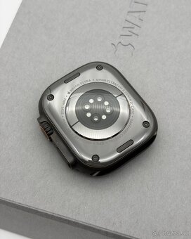 Apple Watch Ultra 3 Black Titanium + Trail Loop / Ocean Band - 3
