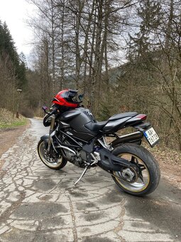 MV Agusta Brutale 750 - 3