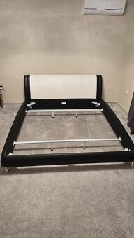 Manzelsku postel - 3