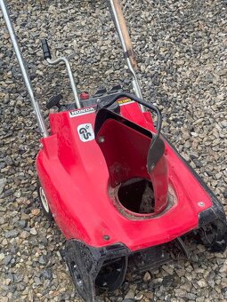 Predám snežnú frézu Honda HS35 - 3