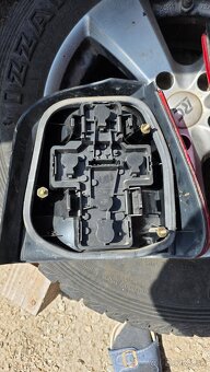 felicia zadné svetla - 3