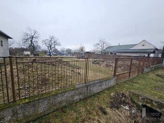 Stavebný pozemok - Ložín - 3