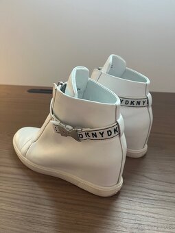 DKNY tenisky - 3