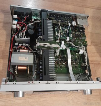 Zosilovač Marantz SR7400 - 3