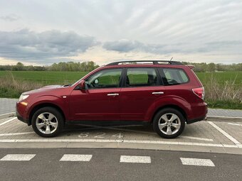 Subaru Forester 2.0D (2009) - 3