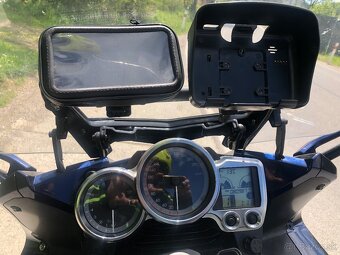 Yamaha FJR 1300 r.v.2010 - 3