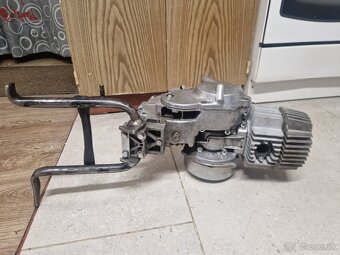 Predam motor Korado - 3