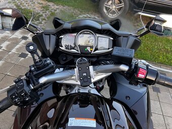 Predam Yamahu FJR 1300 A - 3
