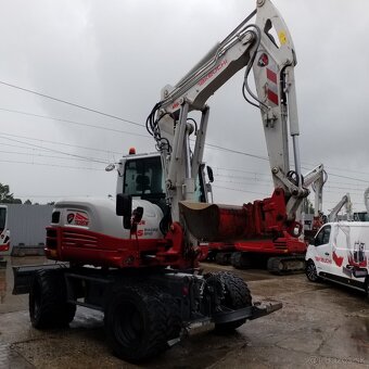 Takeuchi TB395W kolesovy bager - 3