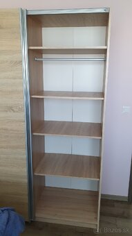 Šatníková skriňa - 3