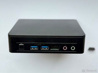 Asus Intel NUC - 3