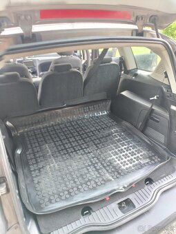 Ford S-max 1.6, 7 miestne - 3