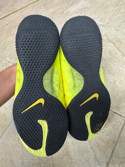 Nike Hypervenom - 3