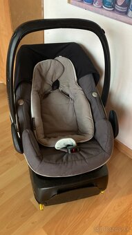 Maxi-Cosi vajíčko Family Fix - 3