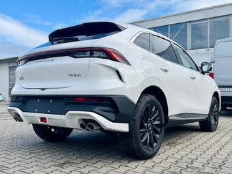 Nový Dongfeng T5 Evo 1.5T Dragon Edition - 3