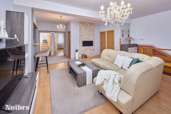 Neibrs | predaj (6) izbový dvojgeneračný rodinný dom s veľk - 3