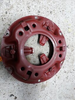 Prítlačný tanier spojky traktora TZ4K14 - 3