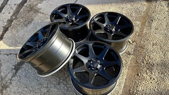 Elektróny 5x120 r18 T5 T6 Amarok - 3