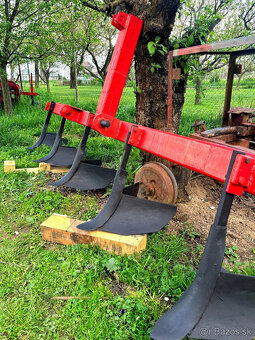 Poľnohospodárske stroje - 3