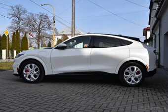 Ford Mustang Mach-E 98,7 kWh Premium AWD MAX - 3