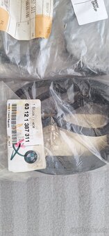 BMW e36 tesnenie predných svetiel - 3