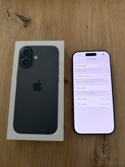 iPhone 17 256GB Black - 3