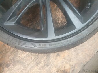 Predam sadu kolies BMW M - 3
