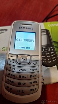 Samsung GT-E1080W top stav - 3