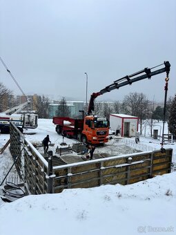 19m Hydraulická ruka, vyklapač, auto s rukou - 3