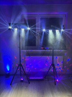 Zdravím predám svetelnú zostavu party LED svetiel - 3