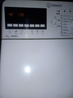 Práčka z vrchu plnená INDESIT - 3