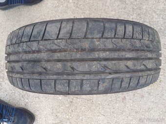 Predám 4ks letných pneu Bridgestone Potenza 175/55R15 77v, D - 3