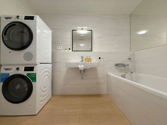 Na prenájom moderný, zariadený a klimatizovaný 2-izbový byt  - 3