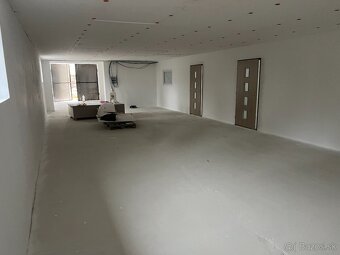 Prenajmem  Garáž,Dieľňu ,Sklad,Kancelárske priestory - 3