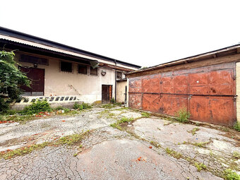 NA PREDAJ Budova služieb a obchodu Trebišov MOŽNÁ DOHODA - 3