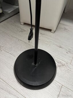 Predám samostatne stojacu lampu - 3